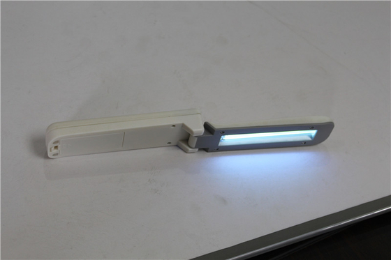 Bâton UV de stérilisateur de lampe d'aseptisant tenu dans la main pliable de désinfection de lumière UV
